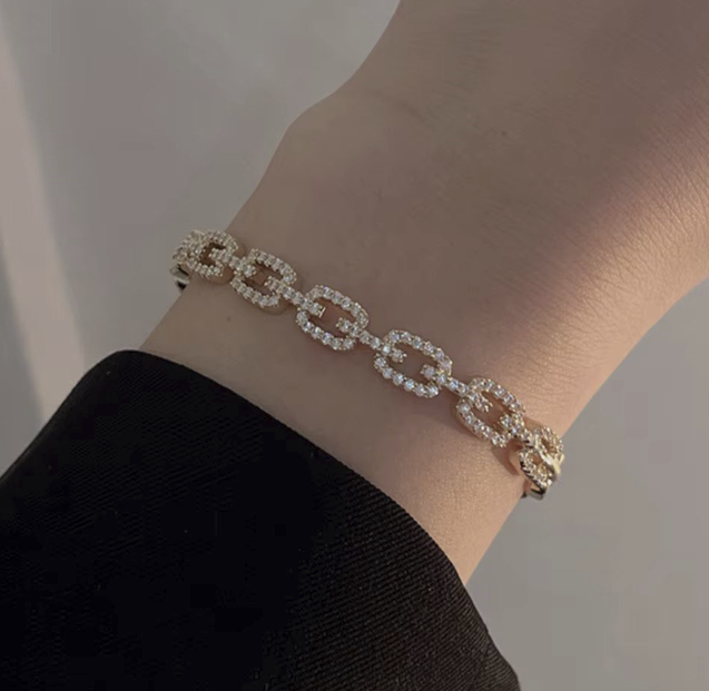 KARE ARMBAND